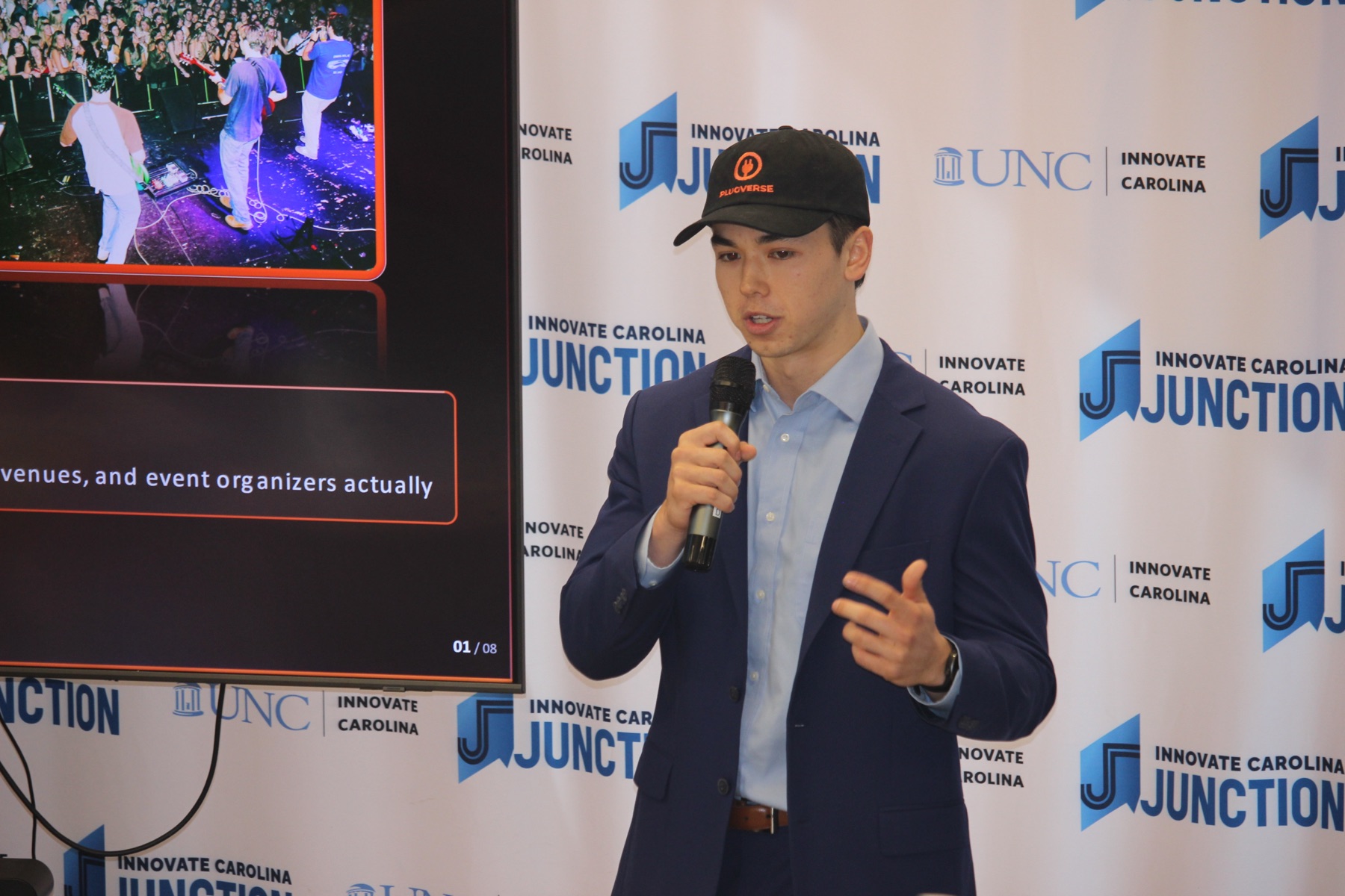 Cooper pitching at Innovate Carolina